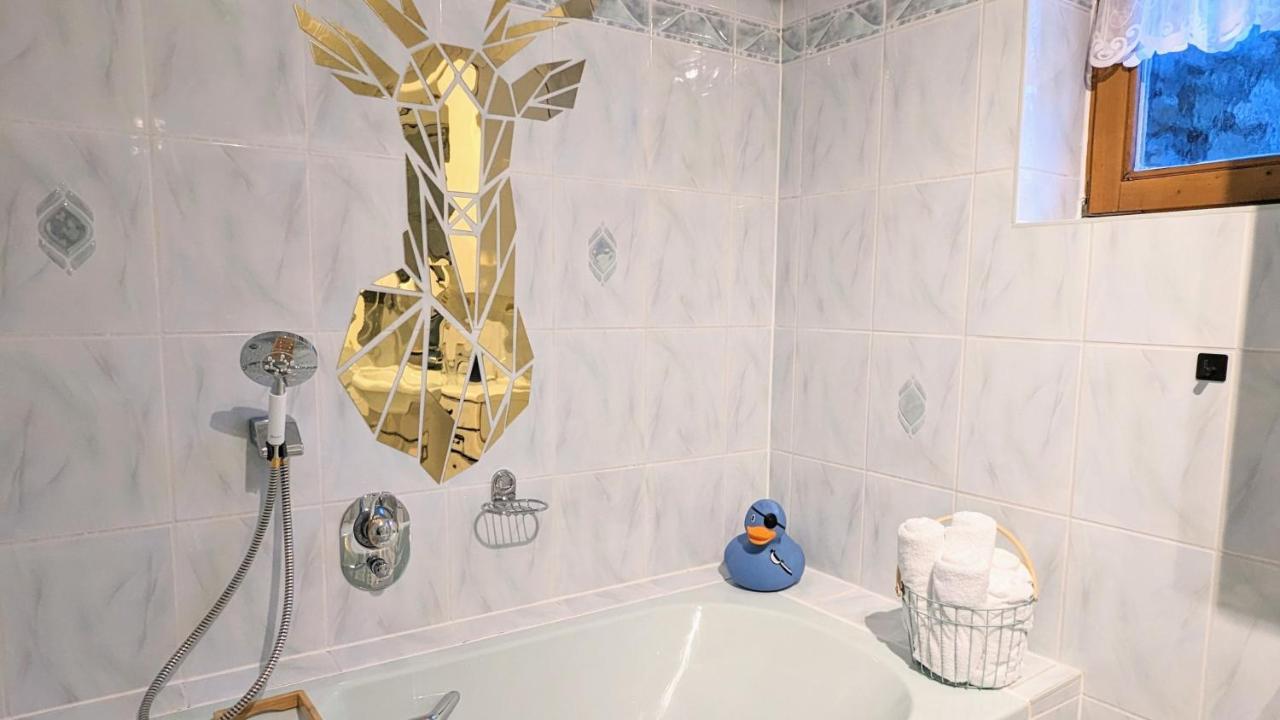Fewo Goldstueck Mit Privatem Spa Und Whirlpool Grafenau  Ngoại thất bức ảnh